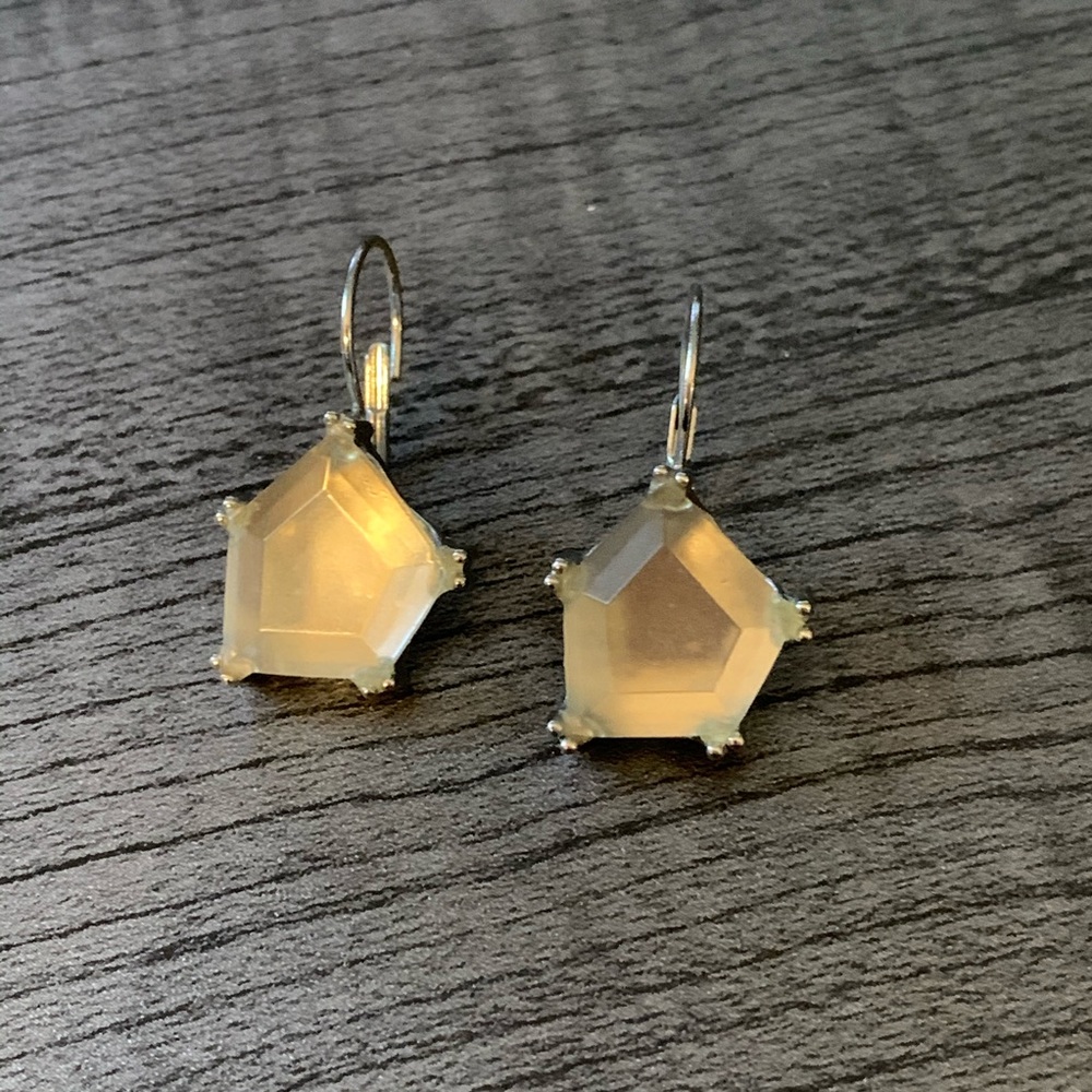 Lot of two pairs Chico’s earrings - Picture 2 of 7